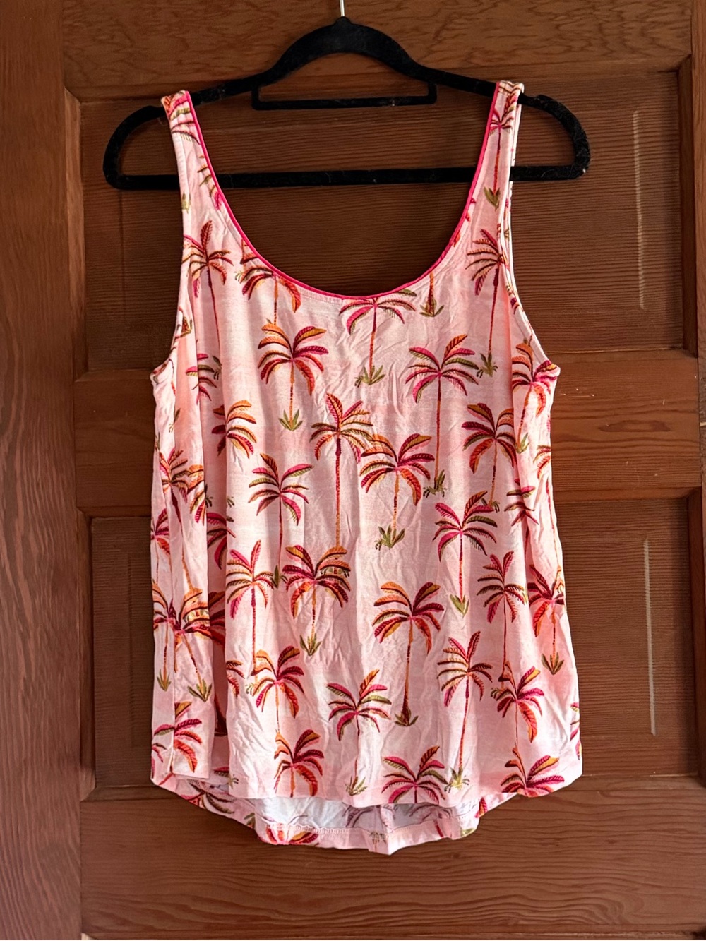 Soma Cool Nights Pink Palm-Print Scoop Neck Tank Size M